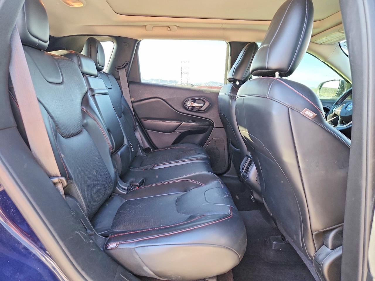 2016 JEEP CHEROKEE