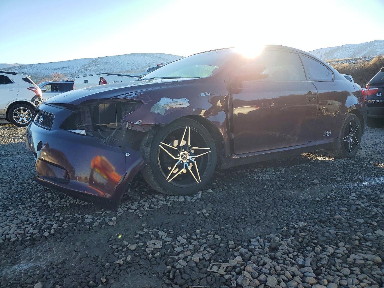 2005 TOYOTA SCION