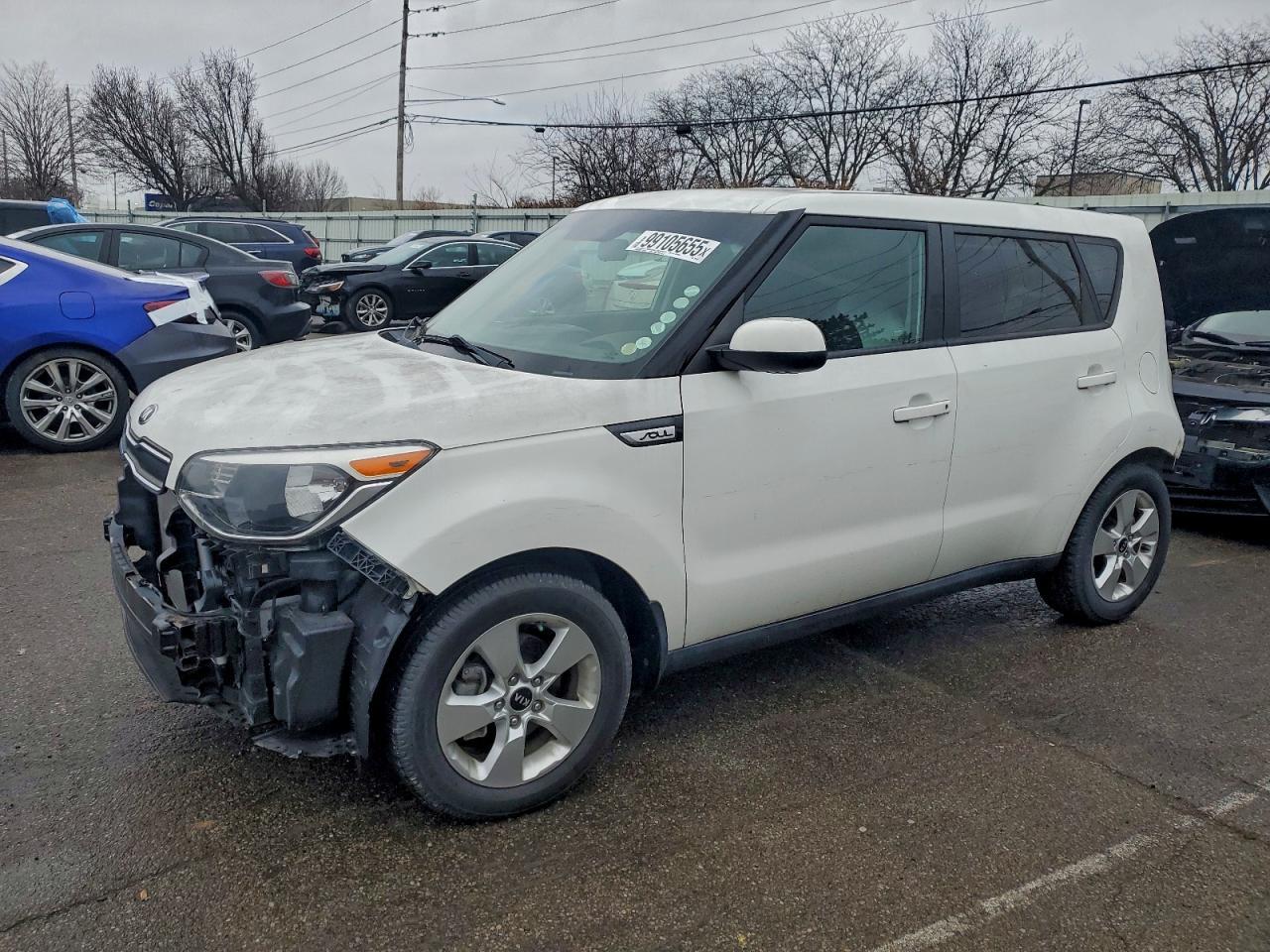 2017 KIA SOUL