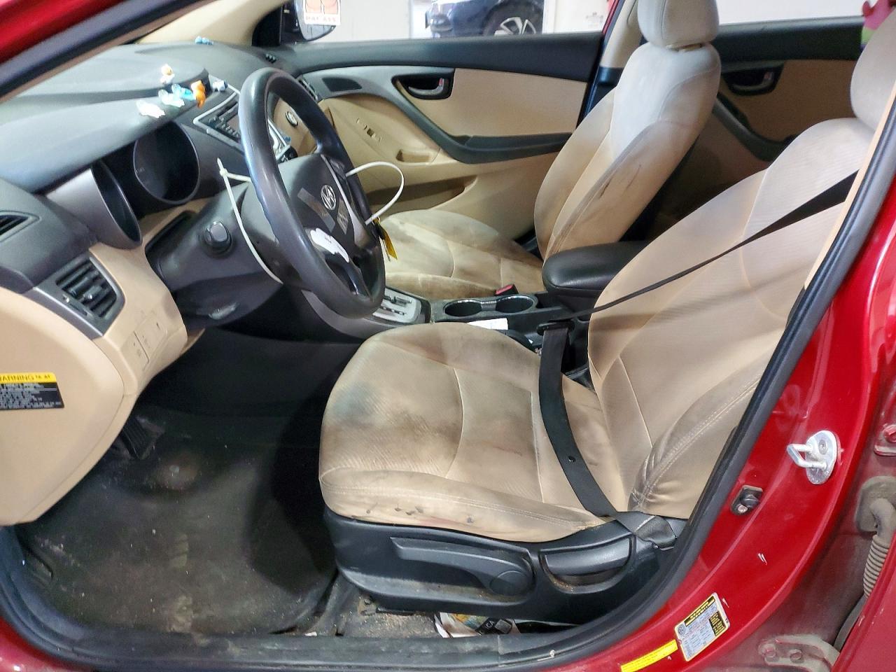 2012 HYUNDAI ELANTRA