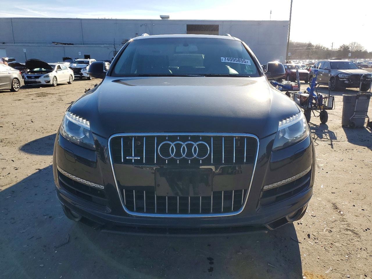 2015 AUDI Q7