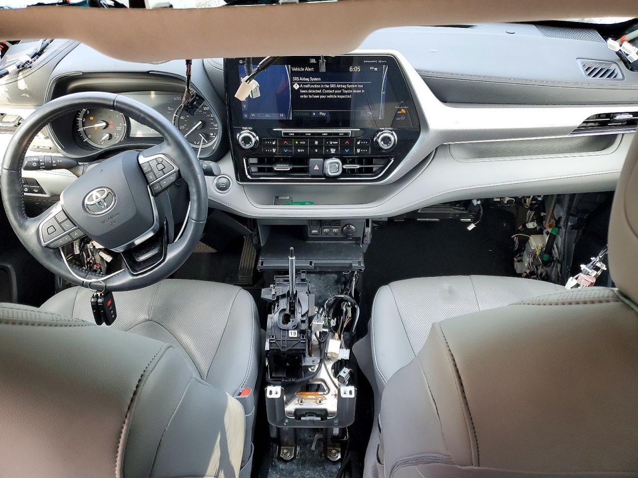 2020 TOYOTA HIGHLANDER
