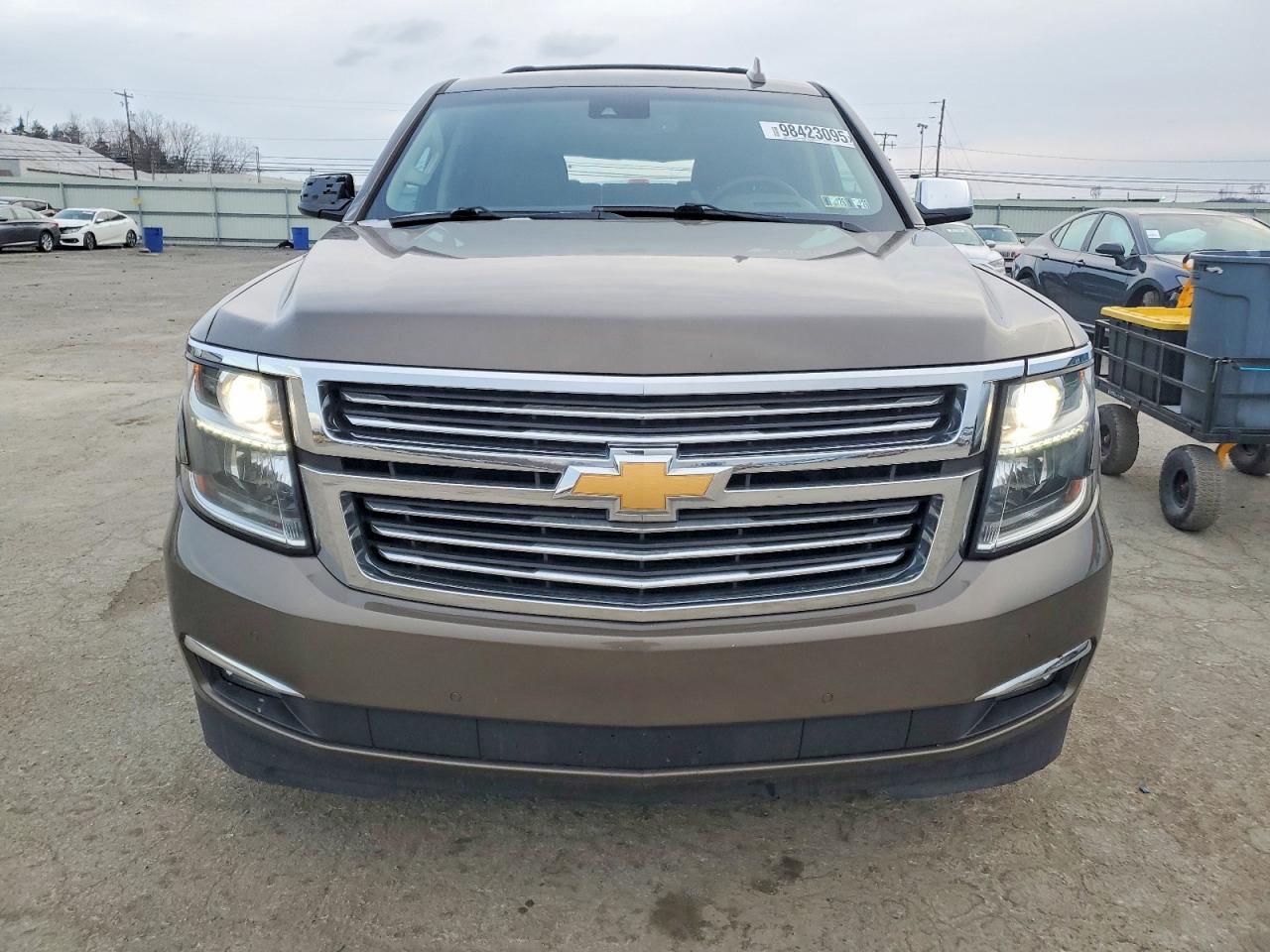 2016 CHEVROLET Suburban