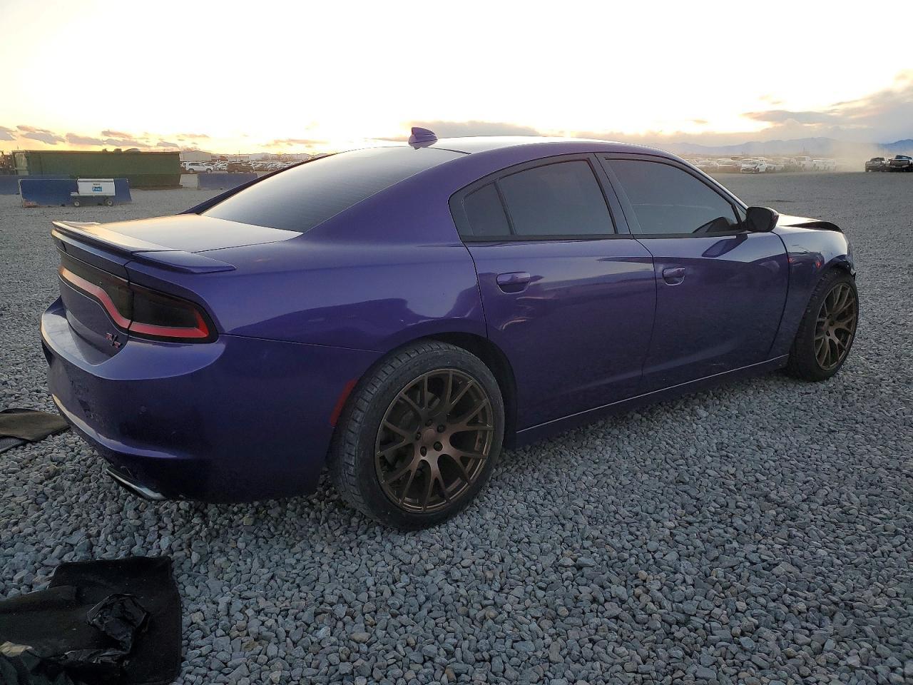 2016 DODGE CHARGER