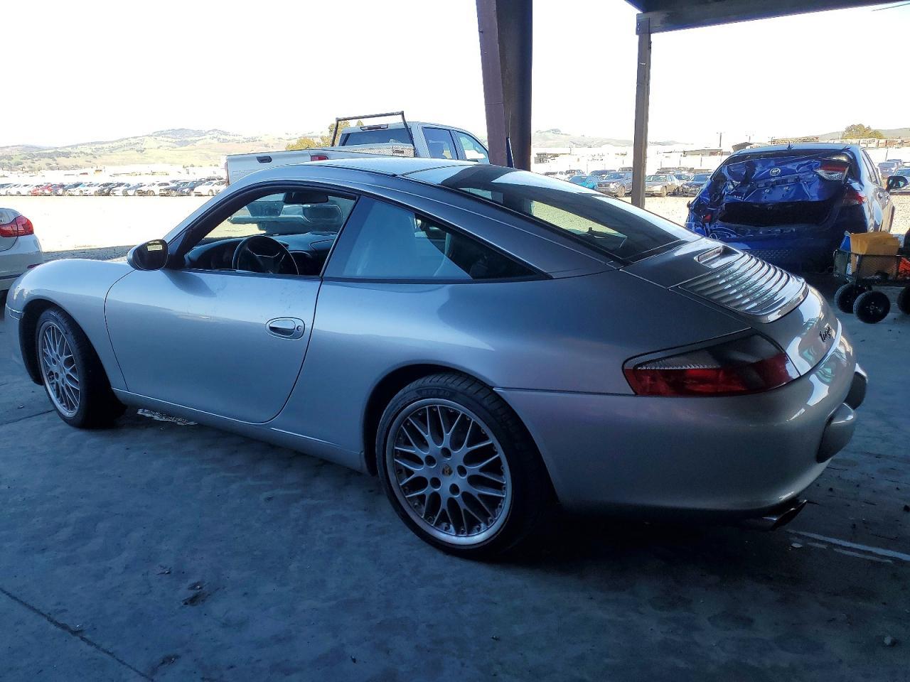 2004 PORSCHE 911