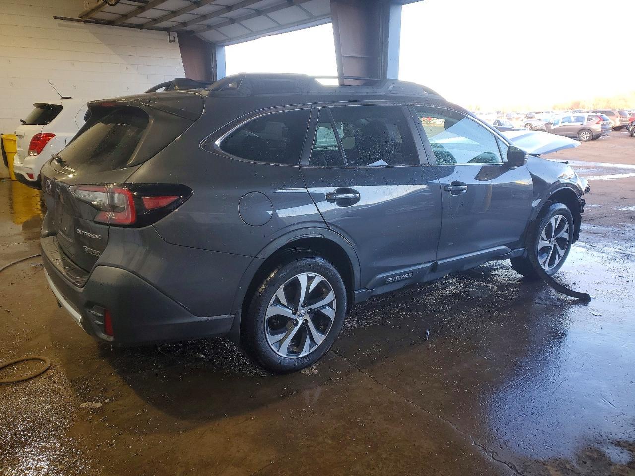 2020 SUBARU Outback