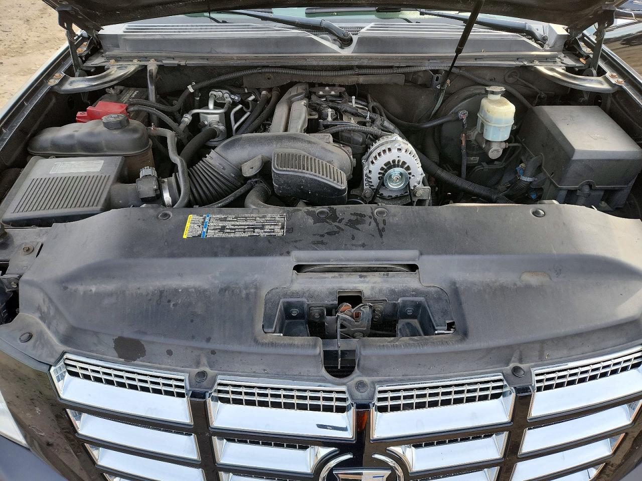 2010 CADILLAC Escalade ESV