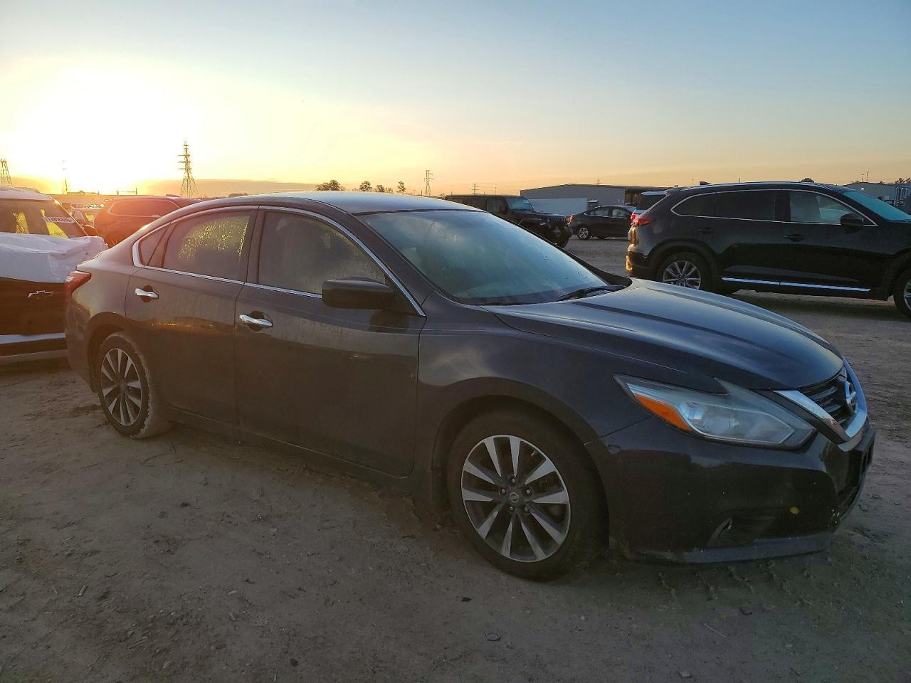 2017 NISSAN ALTIMA