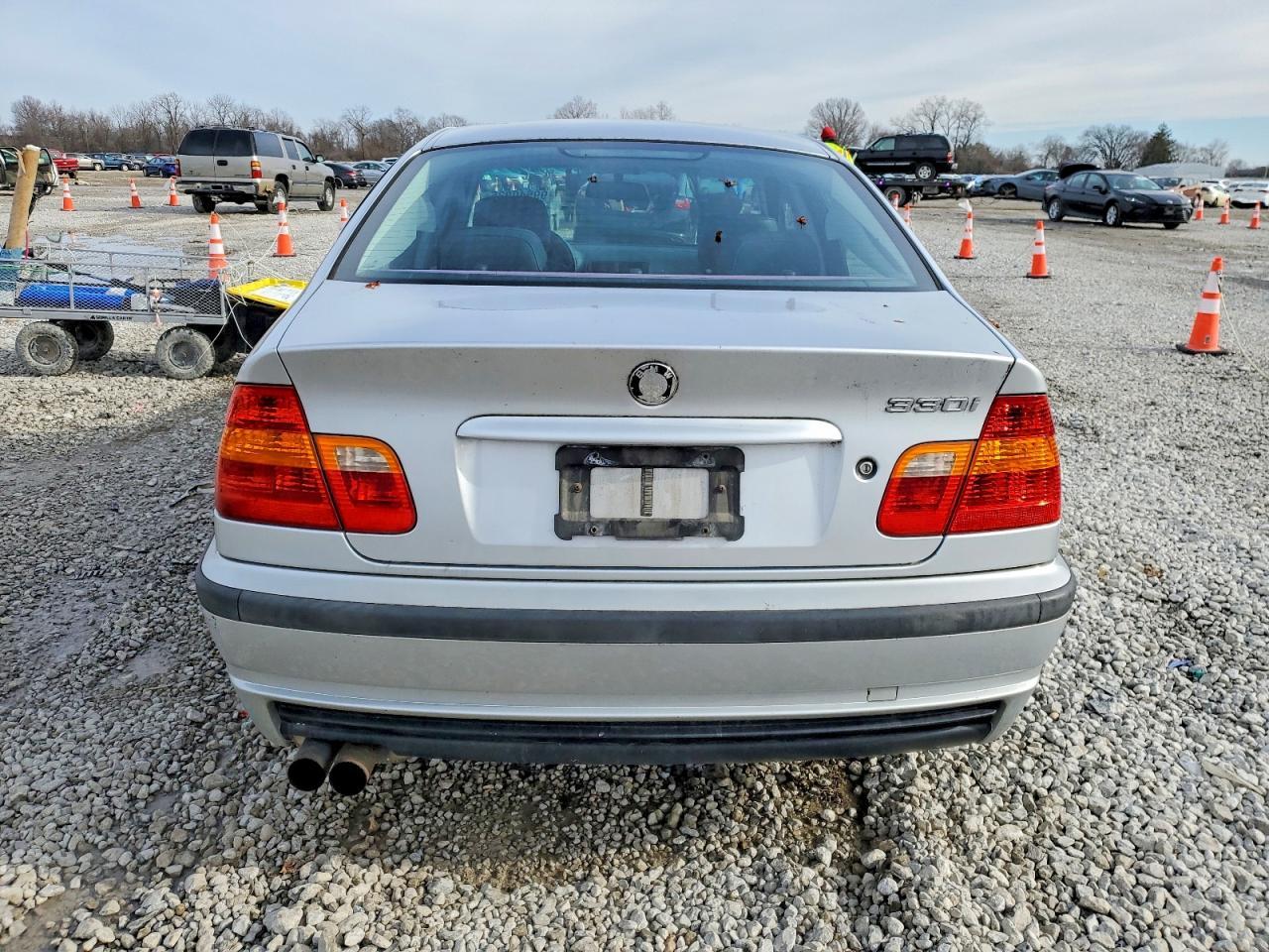 2002 BMW 3 SERIES