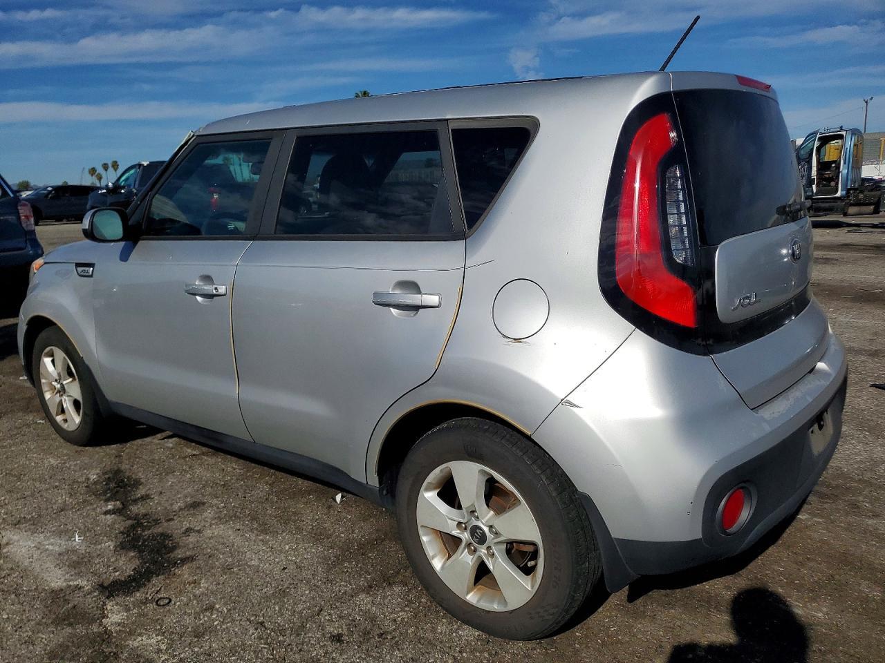 2017 KIA SOUL
