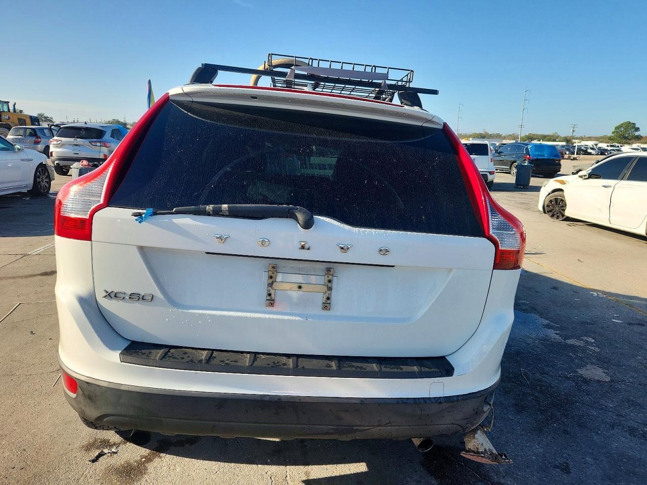 2011 VOLVO XC60