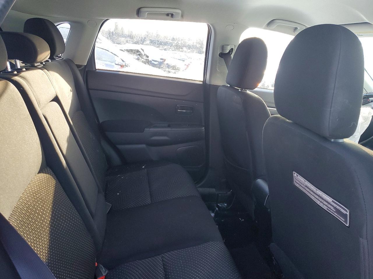 2016 MITSUBISHI RVR
