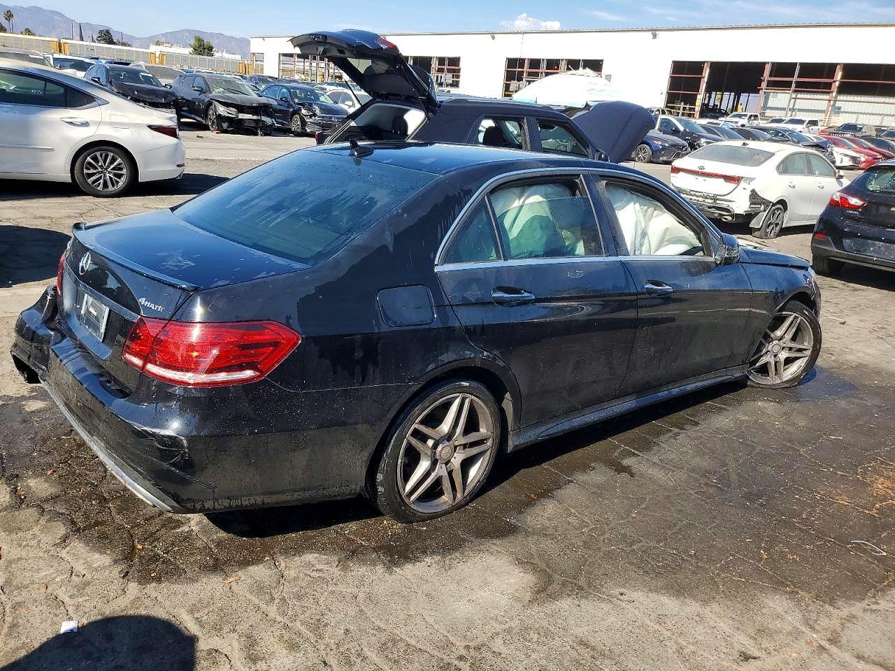 2014 MERCEDES-BENZ E-Class