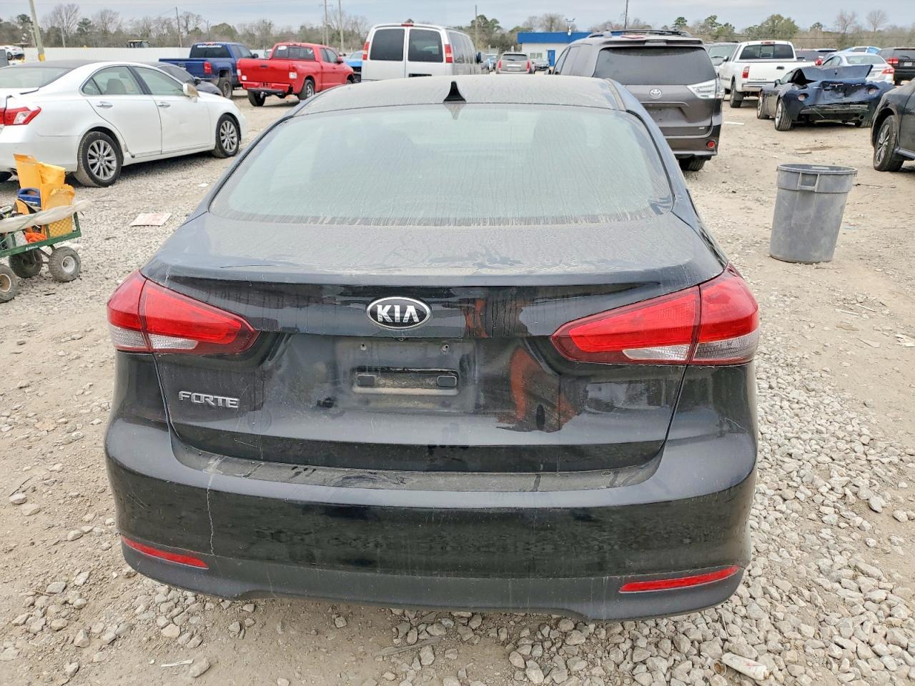 2018 KIA FORTE