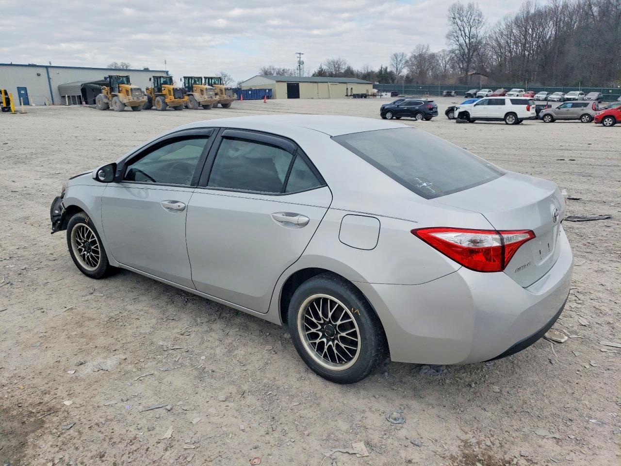 2015 TOYOTA COROLLA