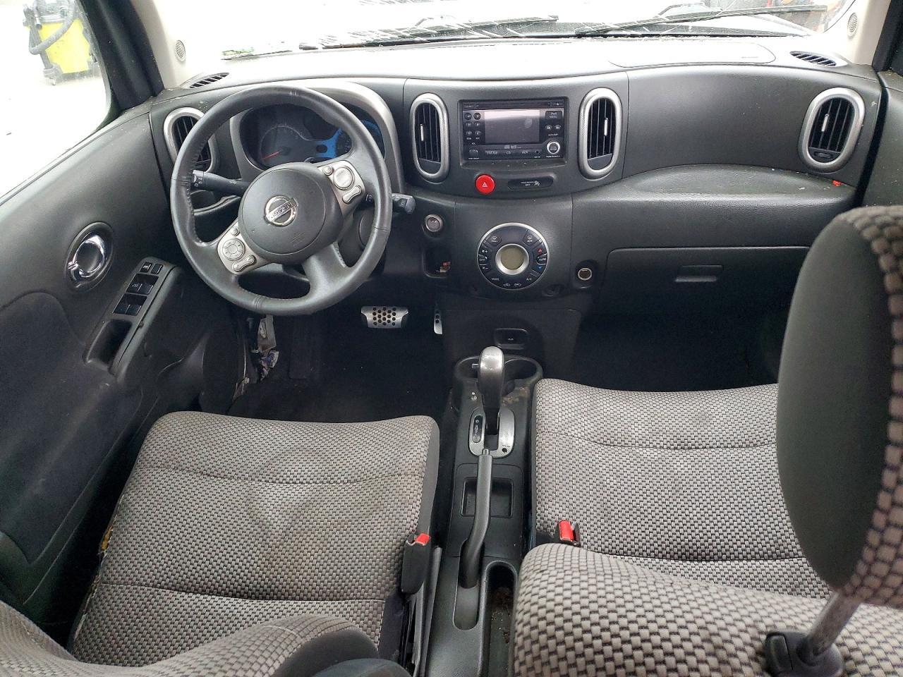 2010 NISSAN CUBE
