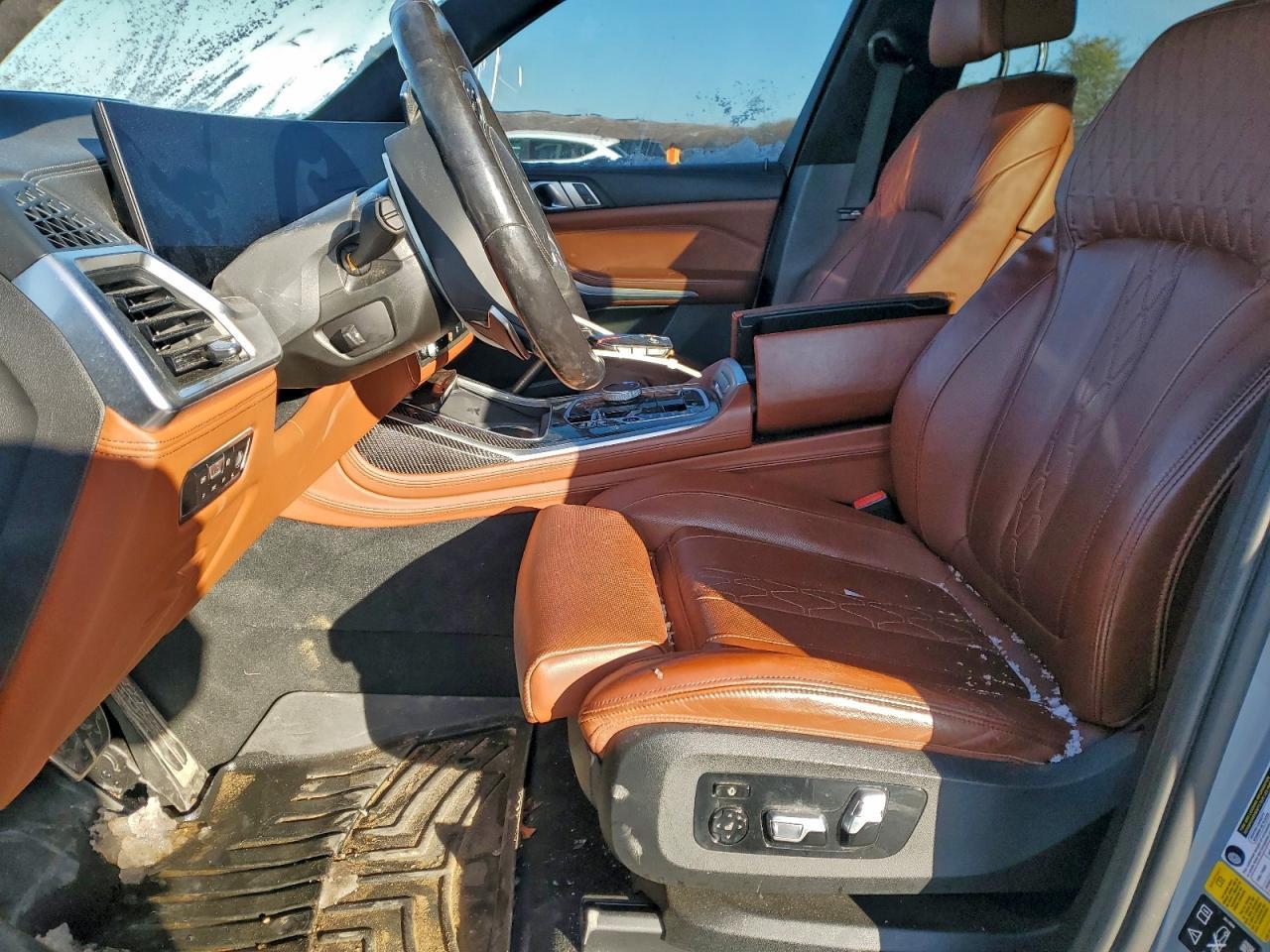 2023 BMW X7