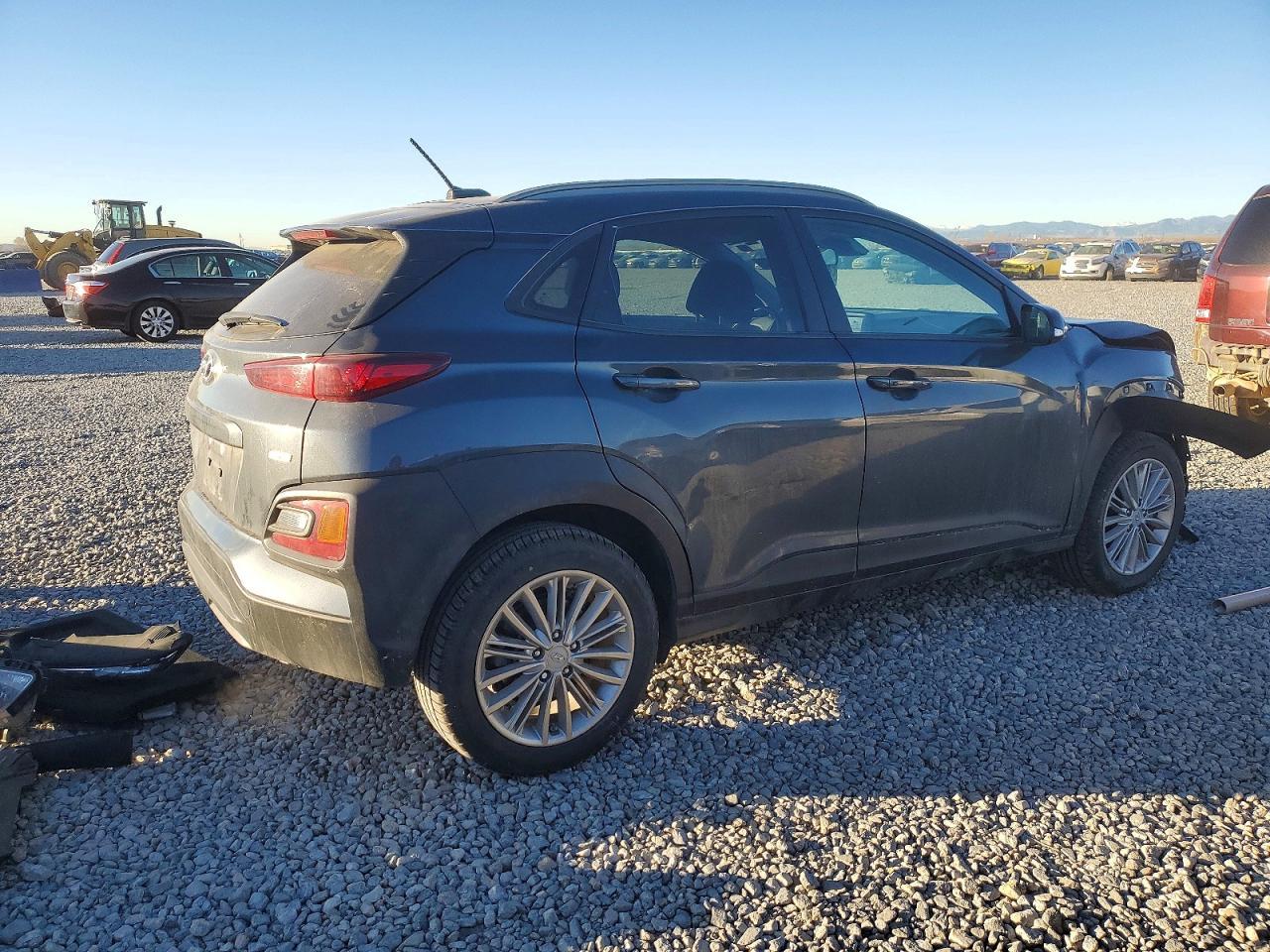 2021 HYUNDAI Kona