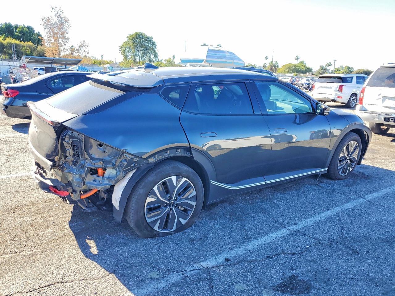 2024 KIA EV6