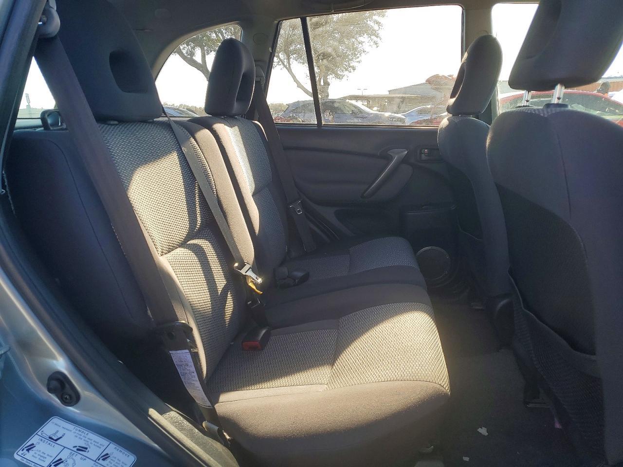 2005 TOYOTA RAV4