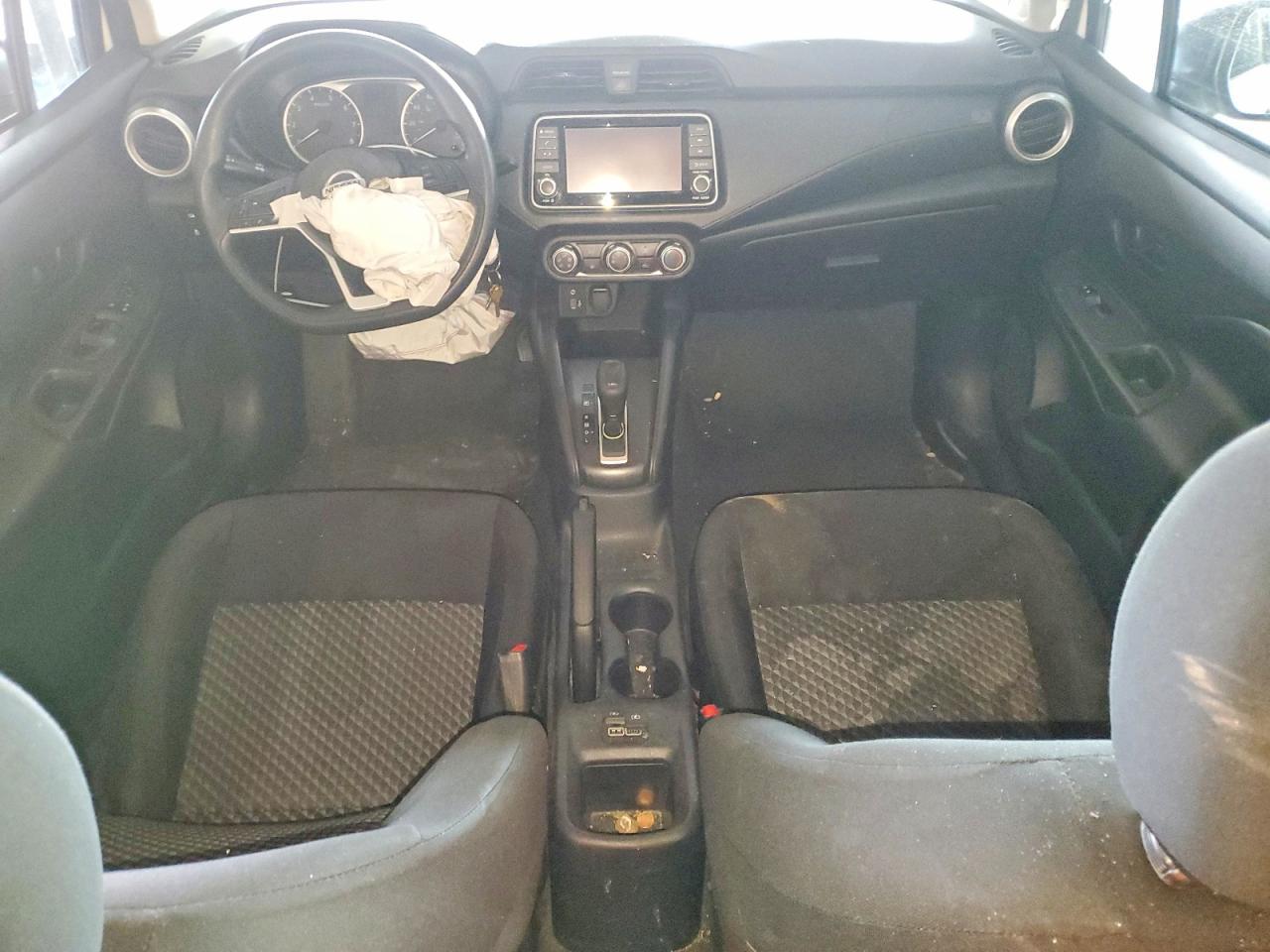2022 NISSAN VERSA