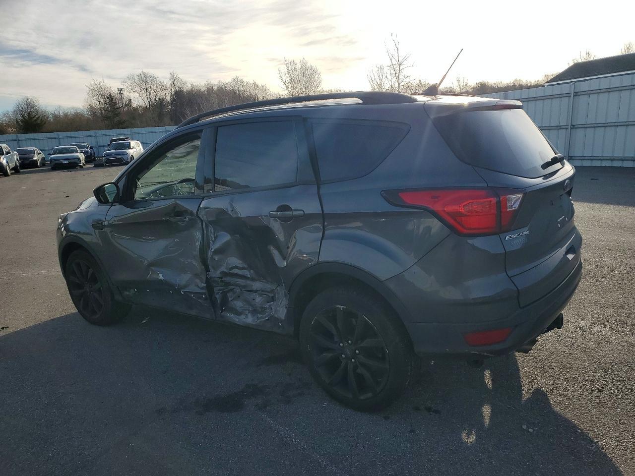 2019 FORD ESCAPE