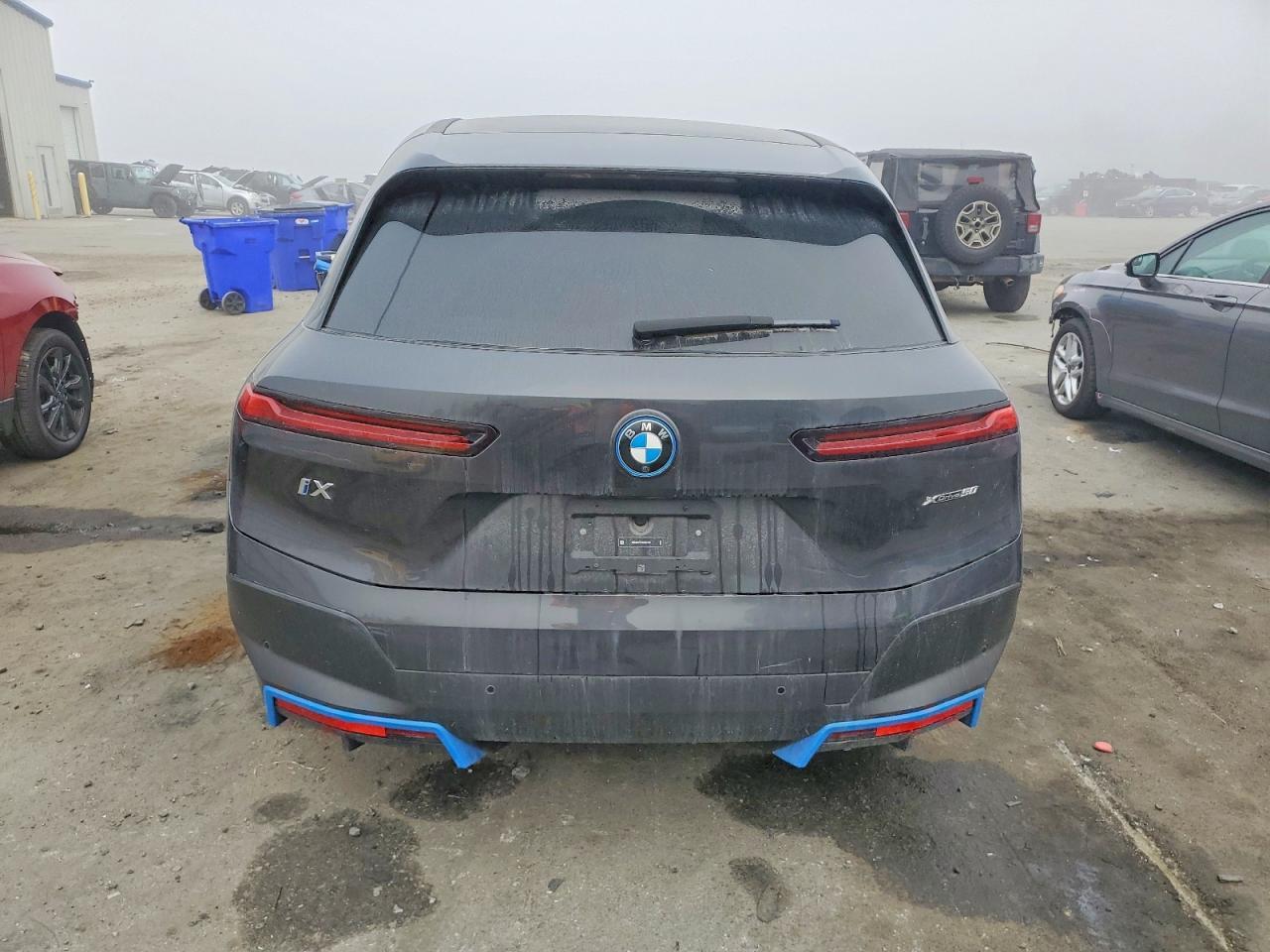 2024 BMW iX