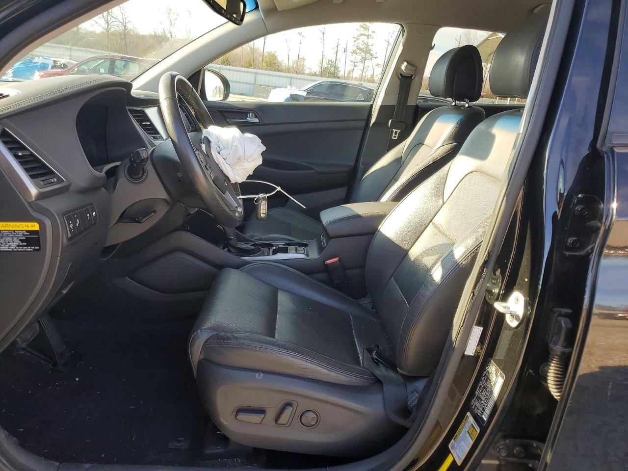 2016 HYUNDAI TUCSON