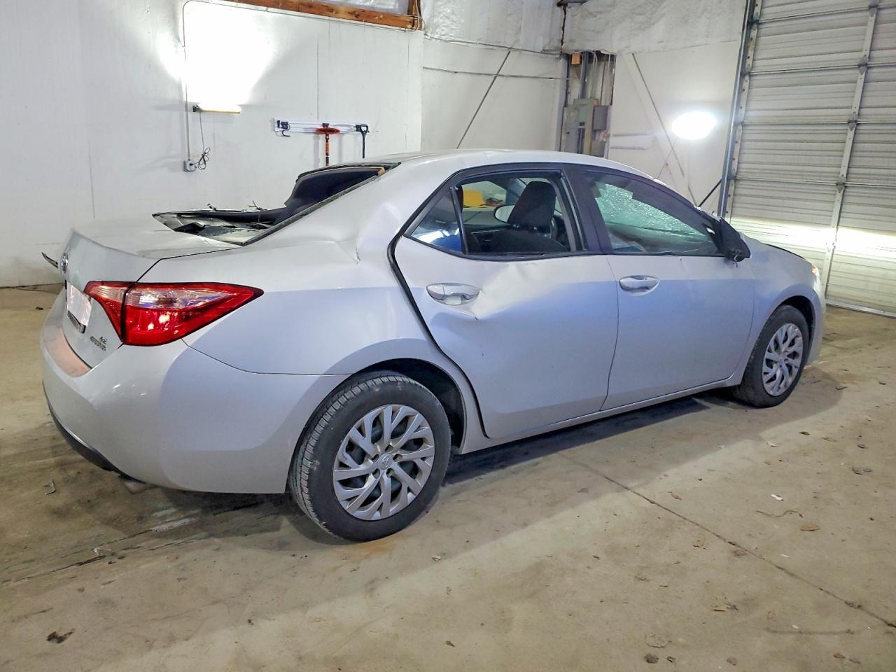 2018 TOYOTA COROLLA