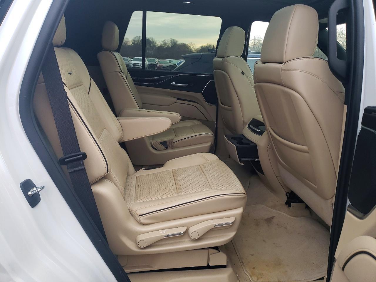 2023 CADILLAC ESCALADE