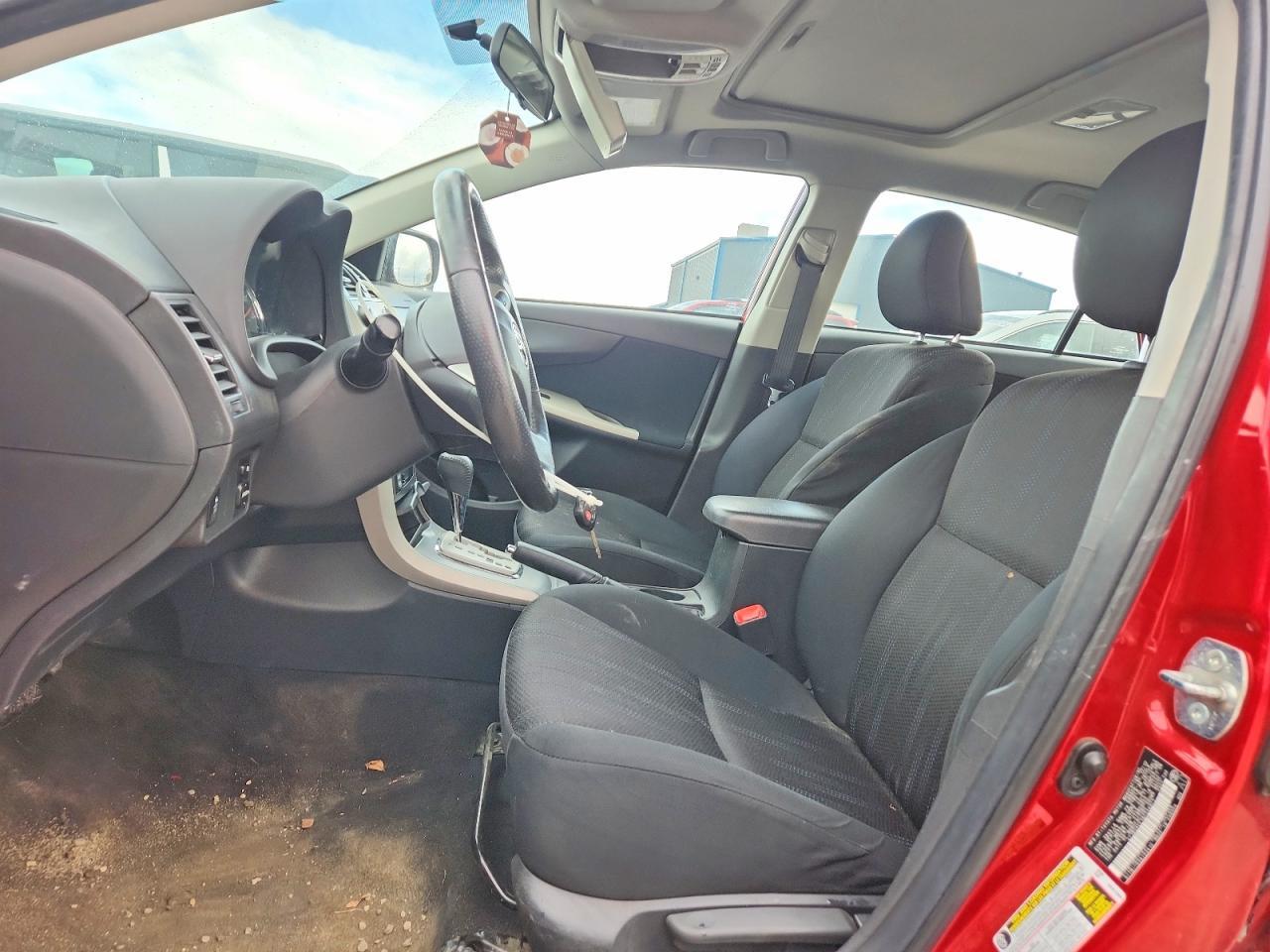 2011 TOYOTA COROLLA