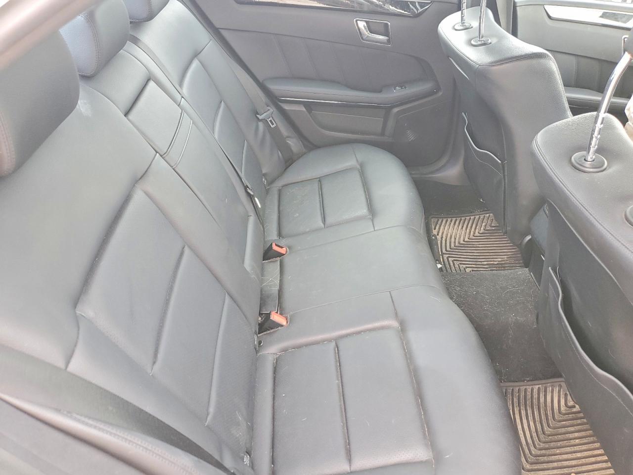 2010 MERCEDES-BENZ E-Class