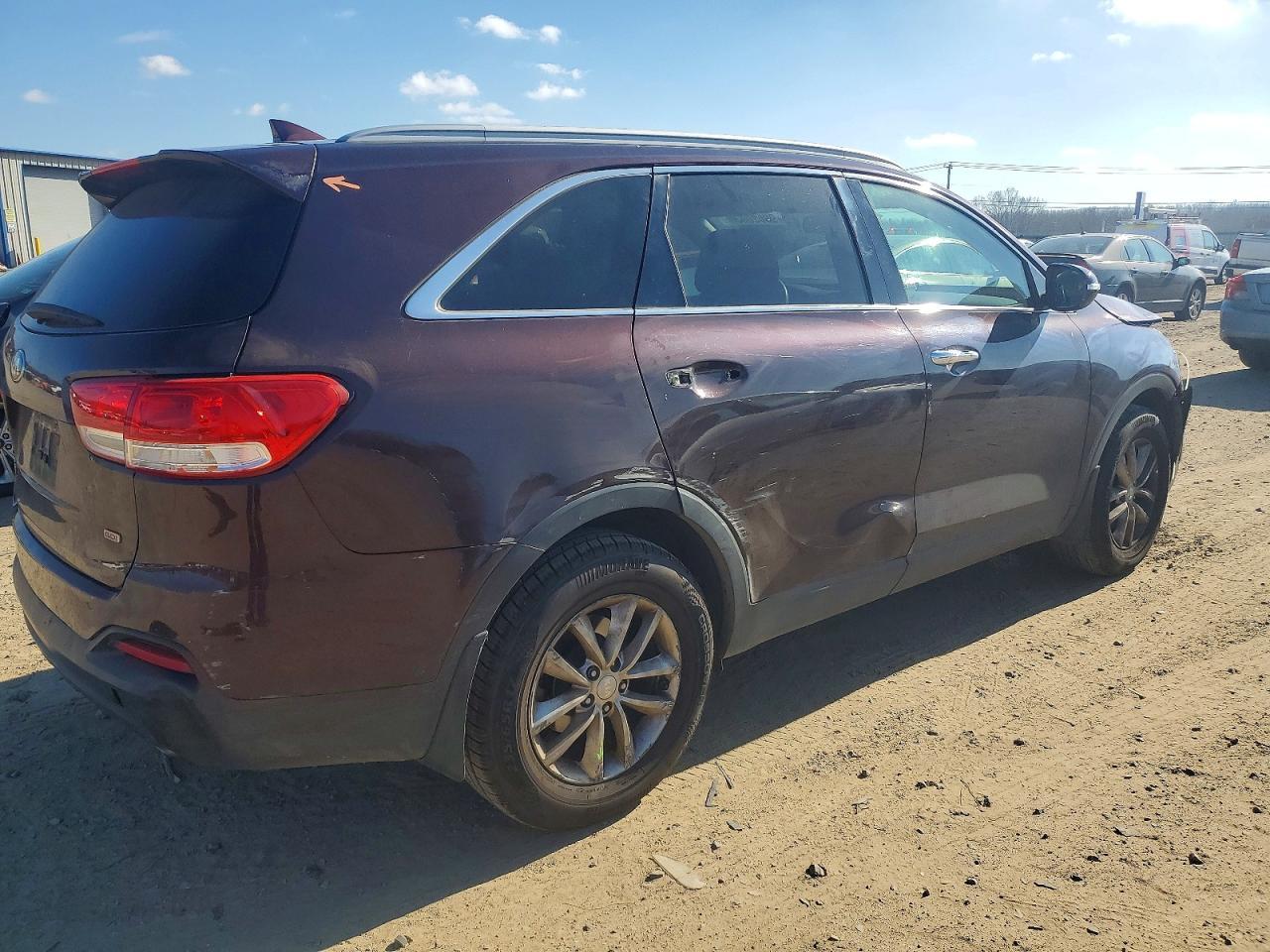 2016 KIA SORENTO