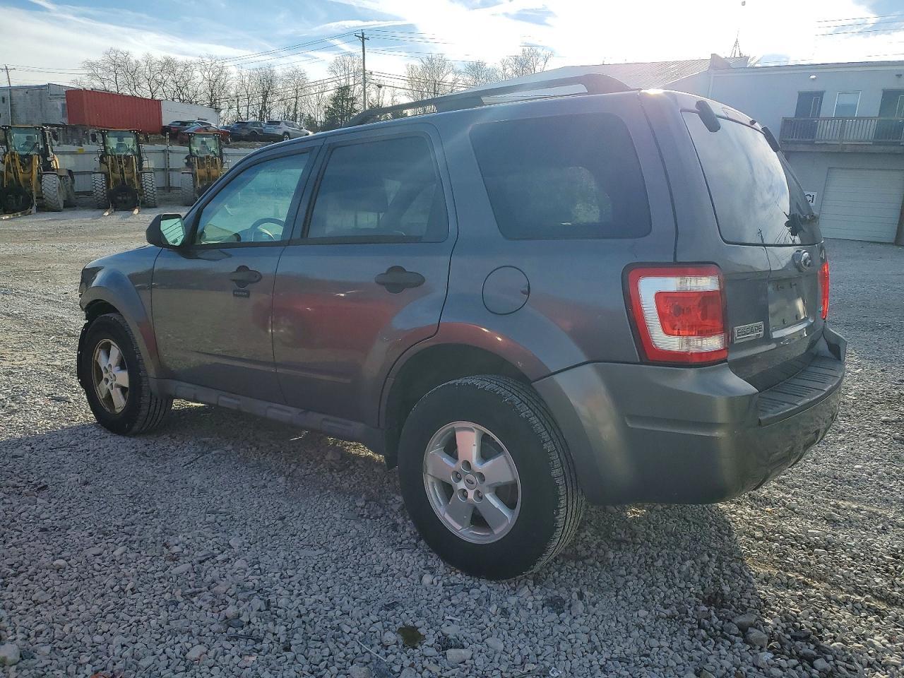 2009 FORD ESCAPE