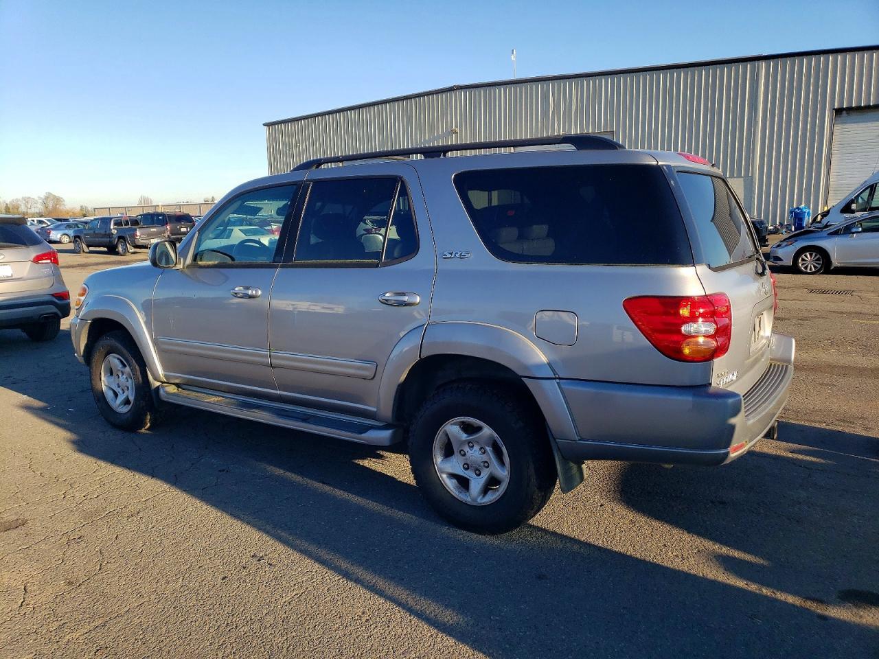2002 TOYOTA Sequoia