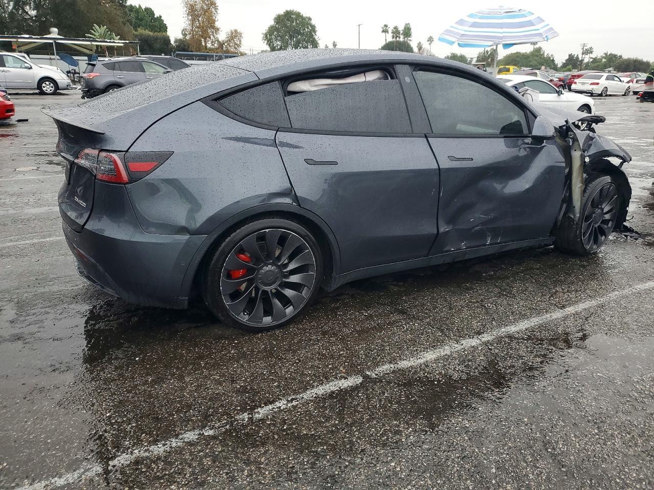 2022 TESLA MODEL Y