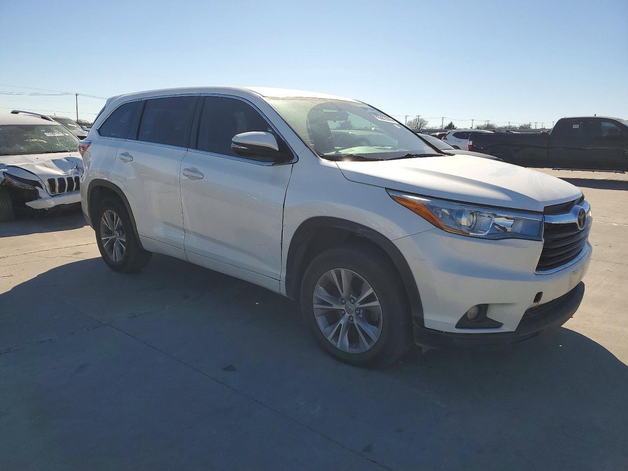 2015 TOYOTA HIGHLANDER