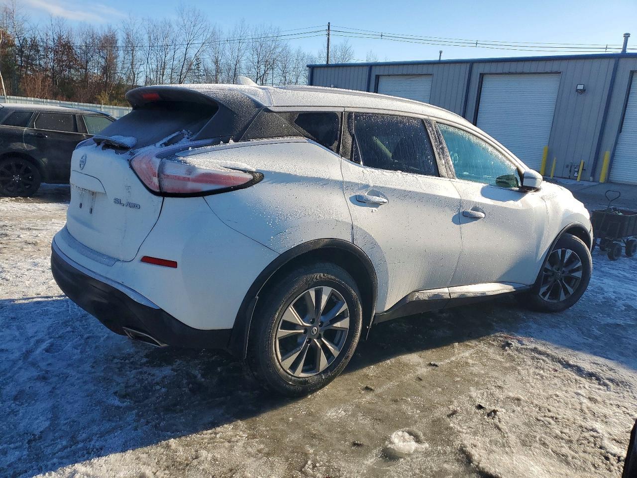 2017 NISSAN MURANO