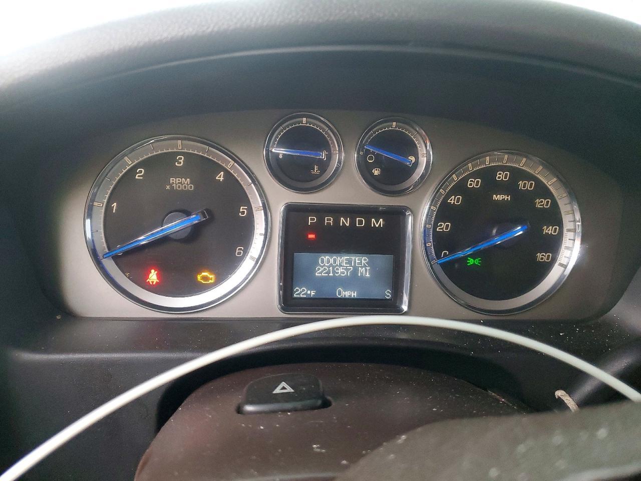2010 CADILLAC ESCALADE