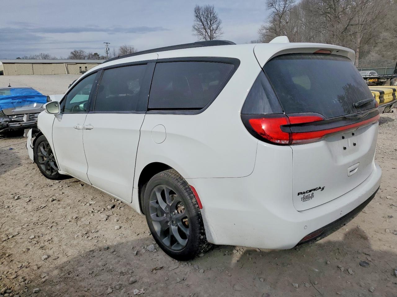 2021 CHRYSLER Pacifica