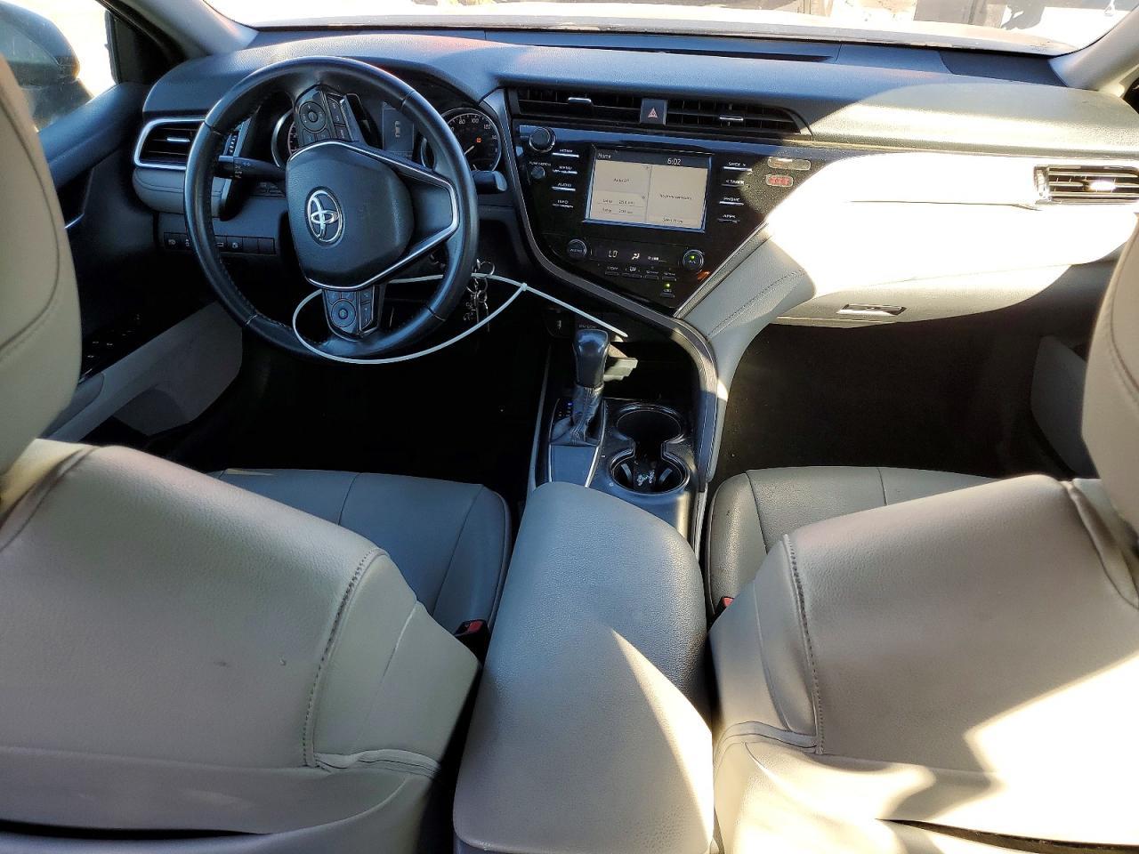 2018 TOYOTA CAMRY
