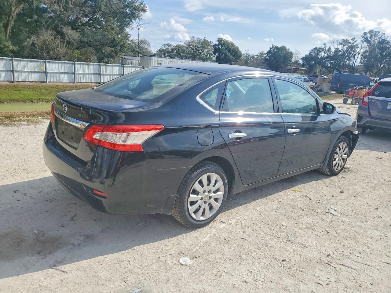 2015 NISSAN SENTRA