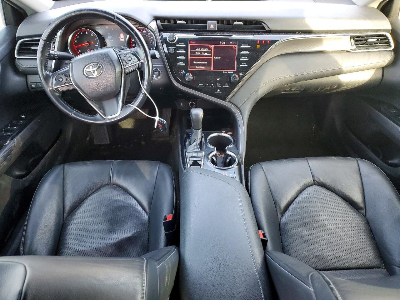 2019 TOYOTA CAMRY