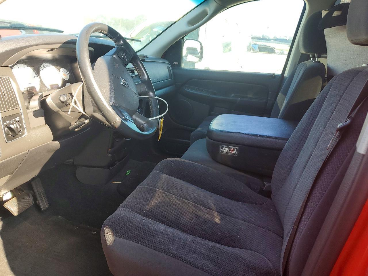 2004 DODGE RAM 1500