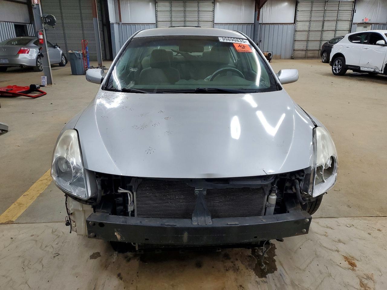 2010 NISSAN ALTIMA