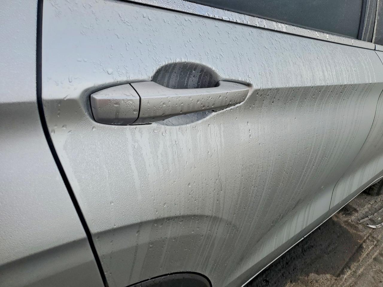 2023 MITSUBISHI outlander