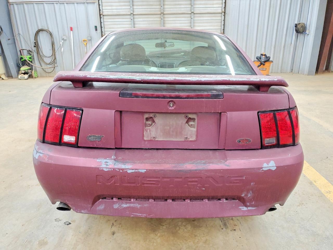 2004 FORD MUSTANG