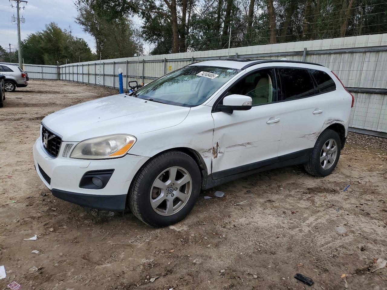 2010 VOLVO XC60