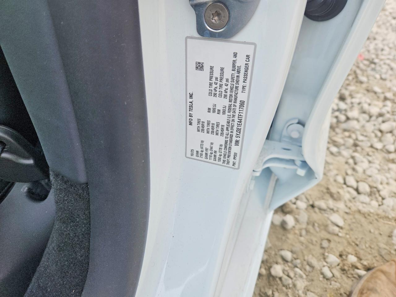 2026 TESLA MODEL 3