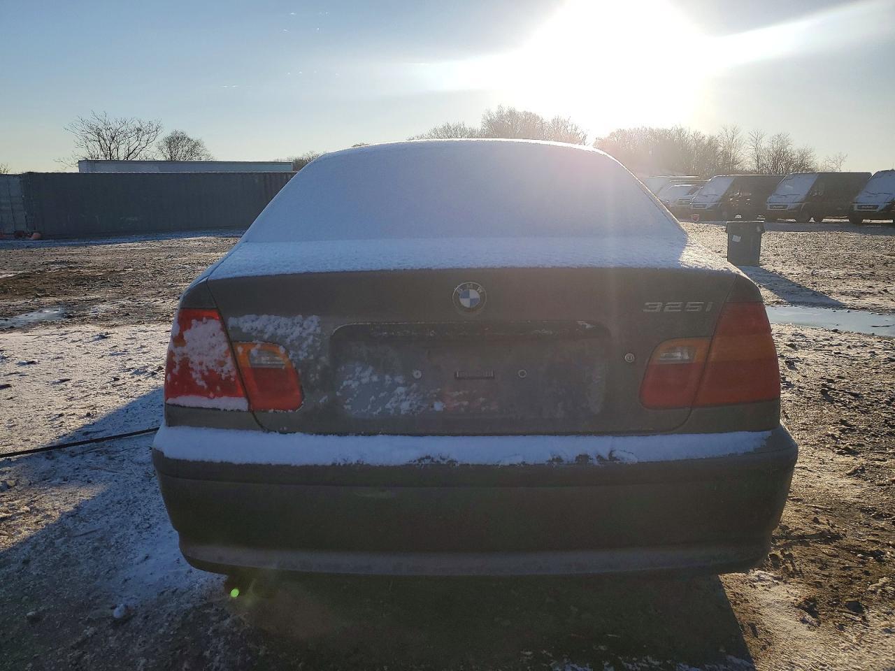2002 BMW 3 SERIES